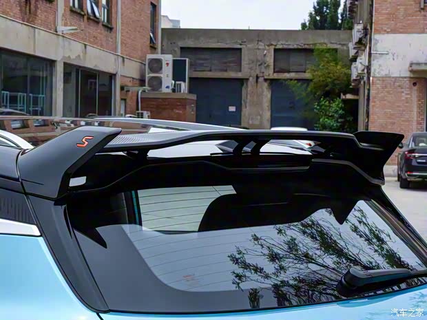 吉利汽车 缤越 2022款 缤越COOL 1.5TD DCT Battle版