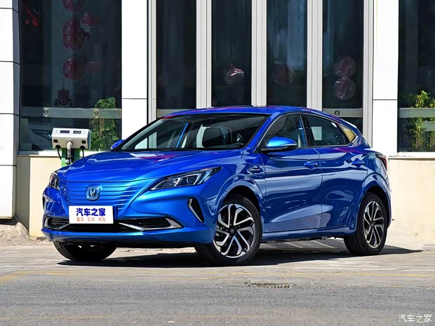 长安汽车 逸动ET 2019款 探酷版 长安汽车 逸动ET 2019款 探酷版