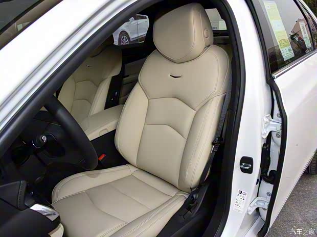 上汽通用凱迪拉克 凱迪拉克CT6 2019款 28T 時(shí)尚型