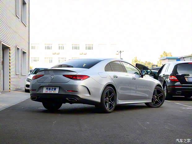 奔驰(进口) 奔驰CLS 2022款 CLS 300 豪华型