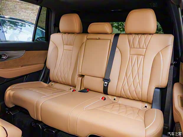 廣汽乘用車 傳祺GS8 2024款 雙擎版高配