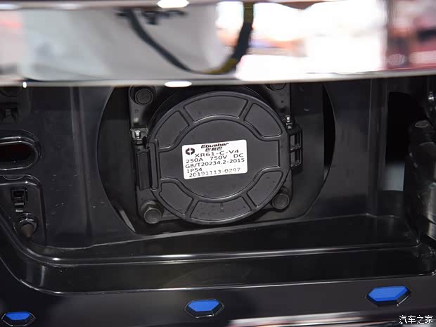 郑州日产 锐骐6新能源 2019款 EV