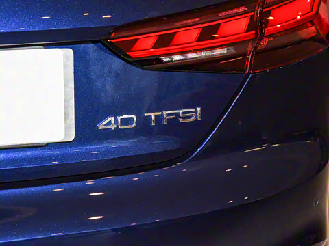 2022款 Coupe 40 TFSI 时尚动感型 2022款 Coupe 40 TFSI 时尚动感型