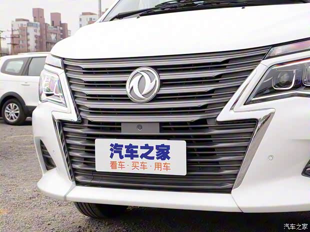 东风风行 菱智 2020款 M5 1.6L 7座基本型