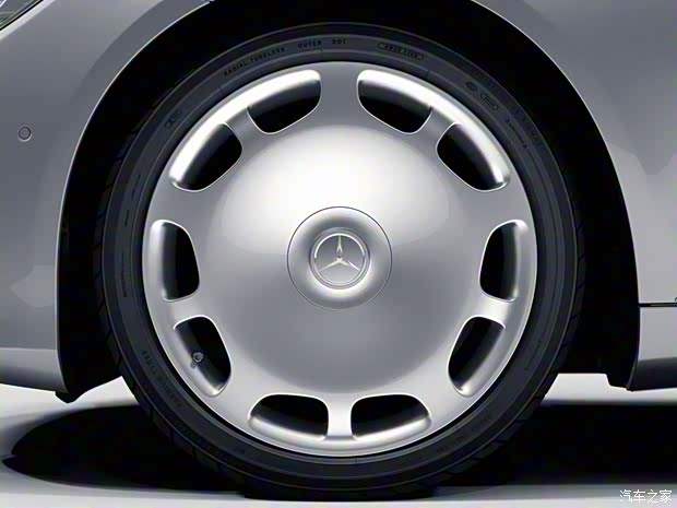 梅赛德斯-迈巴赫 迈巴赫S级 2020款 S 560 Grand Edition 日本版