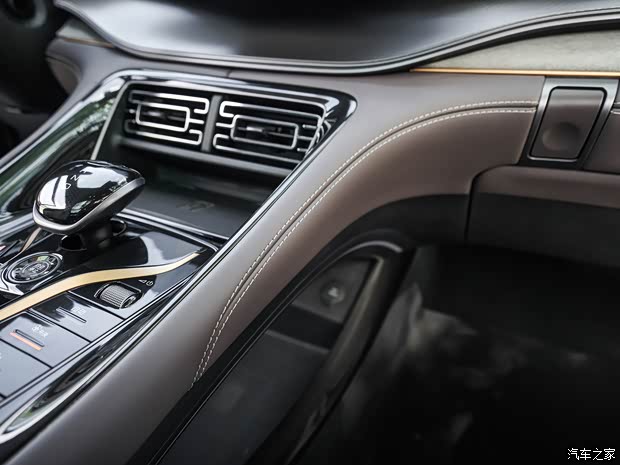 比亞迪 護衛(wèi)艦07 2022款 DM-i