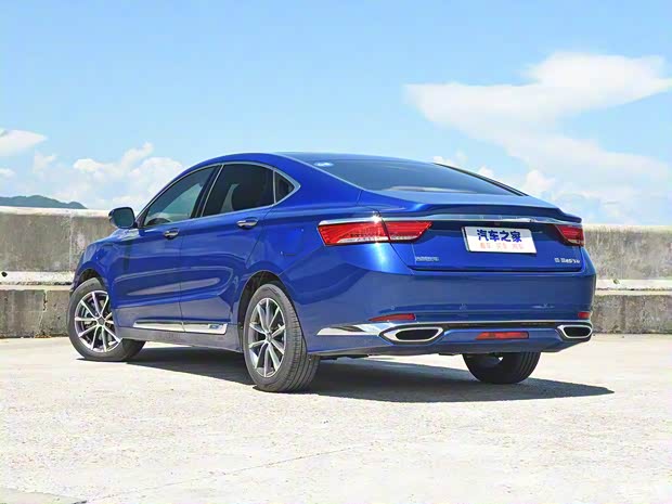 吉利新能源 博瑞新能源 2021款 1.5T ePro 領(lǐng)耀版