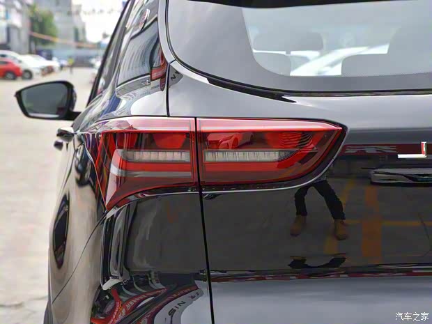 奇瑞汽车 捷途X70S 2022款 1.5T 手动青春版 5座