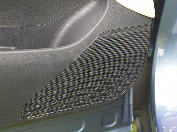 埃安 AION V 2024款 Plus 基本型 埃安 AION V 2024款 Plus 基本型