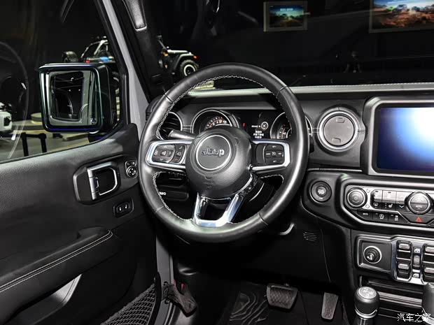 Jeep(進(jìn)口) 角斗士 2022款 先行版