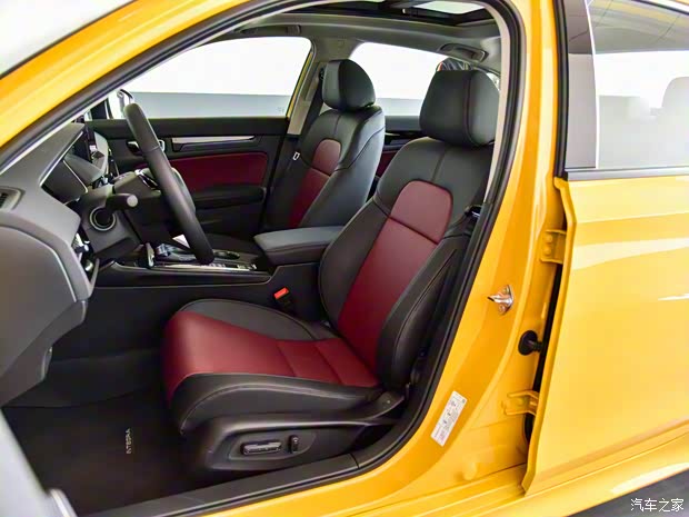 广汽本田 型格 2022款 240TURBO CVT科技版 广汽本田 型格 2022款 240TURBO CVT科技版