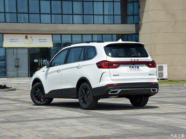 SWM斯威汽车 SWM斯威G05 2022款 PRO 1.5T DCT豪华型 7座 SWM斯威汽车 SWM斯威G05 2022款 PRO 1.5T DCT豪华型 7座