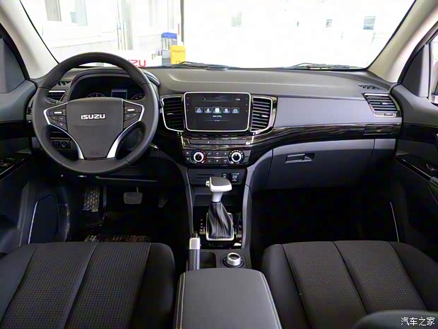江西五十铃 D-MAX 2019款 3.0T四驱自动精英型4JJ1-TC HI