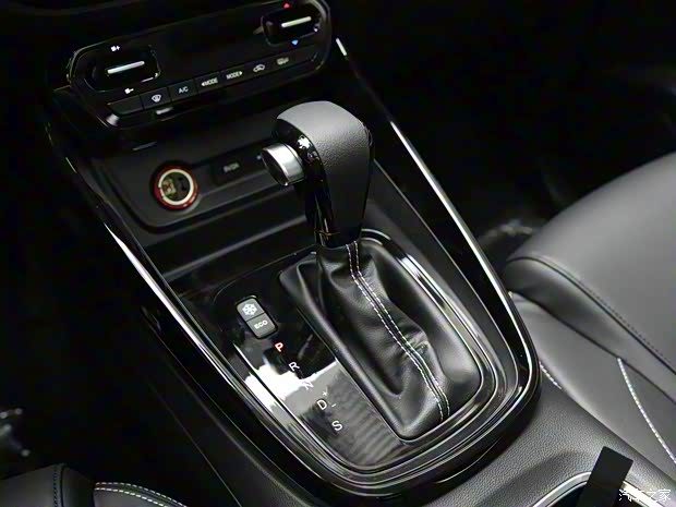 上汽通用五菱 宝骏530 2019款 1.5T CVT旗舰型