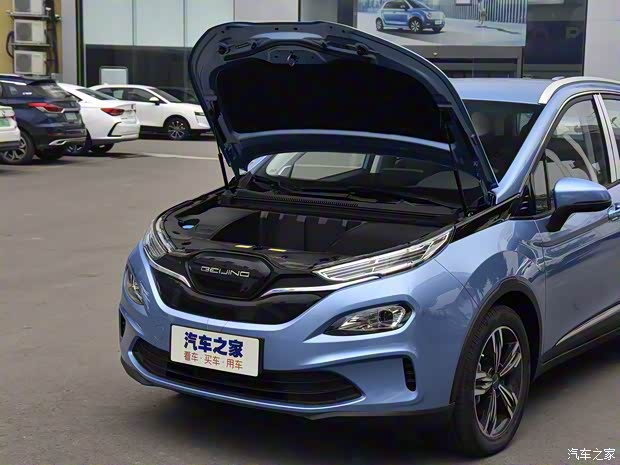 北汽新能源 北汽新能源EX3 2019款 R600 勁風(fēng)版