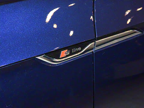 2022款 Coupe 40 TFSI 时尚动感型 2022款 Coupe 40 TFSI 时尚动感型