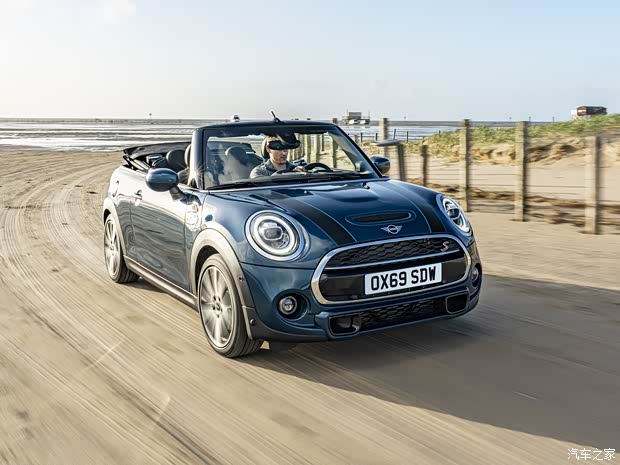 MINI MINI 2020款 Convertible Sidewalk Edition MINI MINI 2020款 Convertible Sidewalk Edition