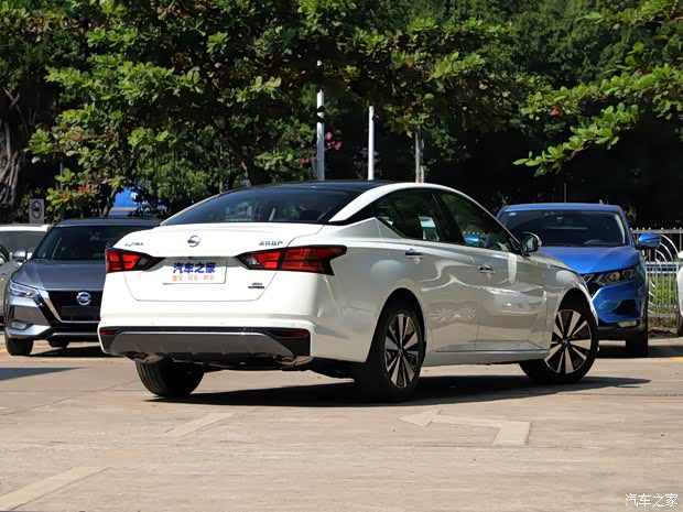 东风日产 天籁 2021款 2.0T XL Upper AD1 智享领航版