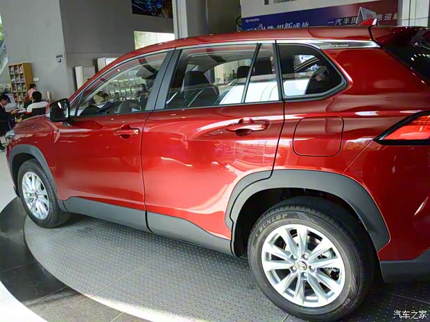 一汽丰田 卡罗拉锐放 2022款 基本型