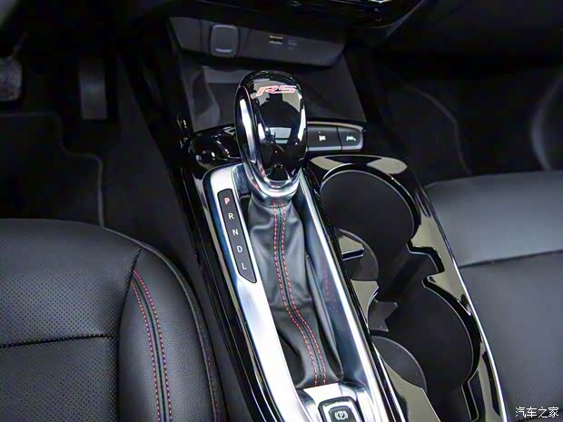 上汽通用雪佛兰 Seeker 2022款 1.5T 基本型 上汽通用雪佛兰 Seeker 2022款 1.5T 基本型