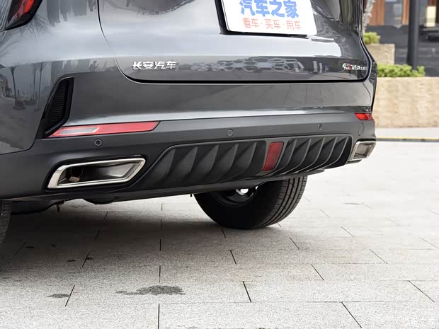 长安汽车 长安CS75 PLUS 2022款 第二代 1.5T 自动领航型