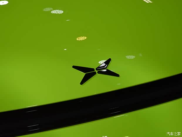 小鹏汽车 小鹏汽车P7 2021款 后驱超长续航鹏翼版