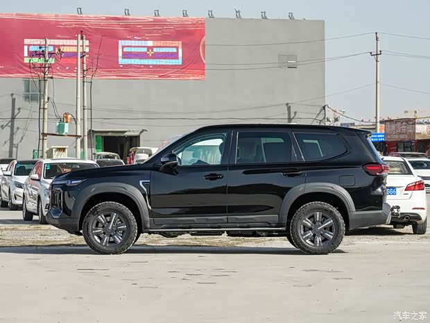 上汽大通 領地 2023款 2.0T 穿越旗艦版 6座