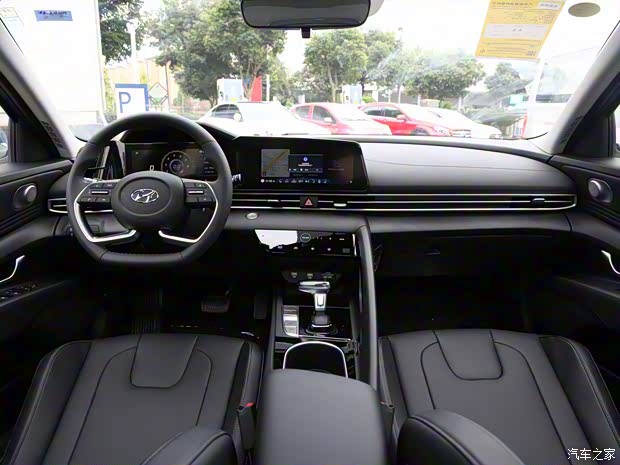 北京現(xiàn)代 伊蘭特 2021款 1.5L CVT GLX精英版