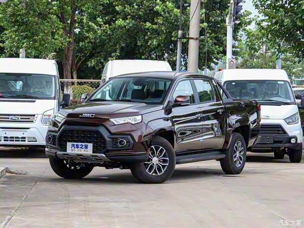 江鈴汽車 域虎7 2020款 2.0T柴油手動四驅(qū)舒享版短軸國VI JX4D20A6L 江鈴汽車 域虎7 2020款 2.0T柴油手動四驅(qū)舒享版短軸國VI JX4D20A6L