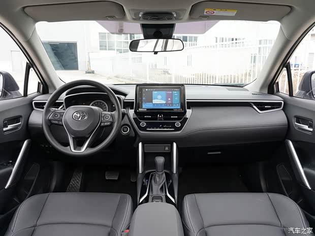 广汽丰田 锋兰达 2022款 2.0L CVT豪华PLUS版 广汽丰田 锋兰达 2022款 2.0L CVT豪华PLUS版