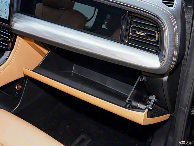 廣汽乘用車 傳祺GS8 2024款 雙擎版高配