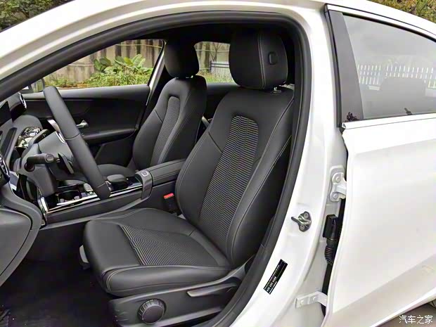 奔馳(進口) 奔馳A級(進口) 2021款 A 180