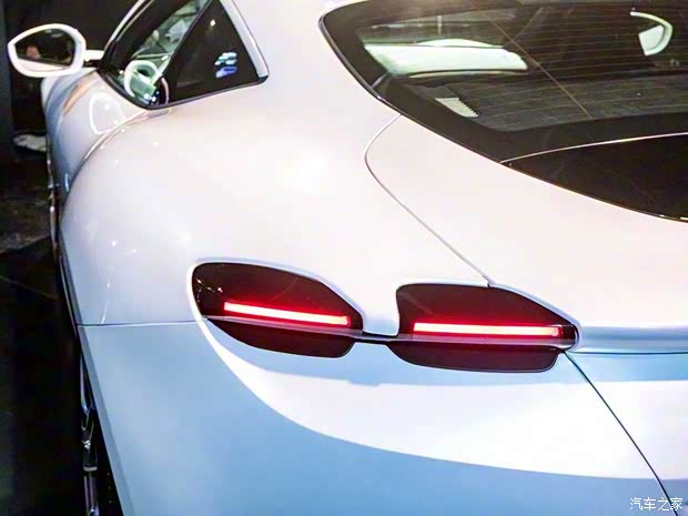 法拉利 Roma 2020款 基本型