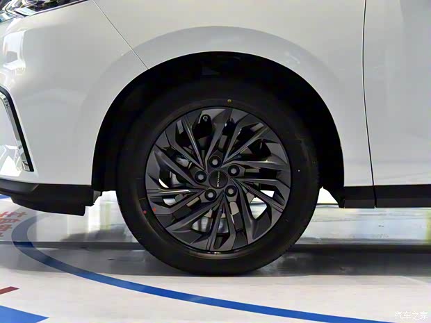 上汽大通 上汽大通G50 2018款 基本型