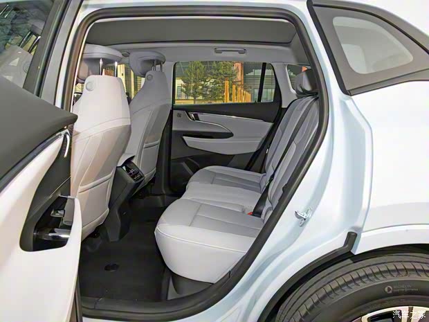 上汽通用别克 Electra E5 2023款 基本型 上汽通用别克 Electra E5 2023款 基本型