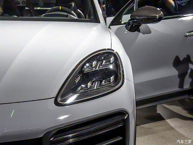 保時(shí)捷 Cayenne 2021款 Cayenne Turbo GT 4.0T