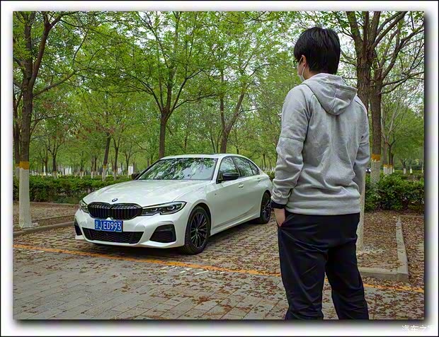 华晨宝马 宝马3系 2020款 325Li M运动曜夜套装 华晨宝马 宝马3系 2020款 325Li M运动曜夜套装