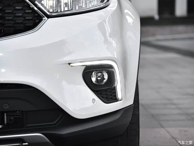 江铃福特 领界 2019款 EcoBoost 145 CVT 48V尊领型PLUS 江铃福特 领界 2019款 EcoBoost 145 CVT 48V尊领型PLUS