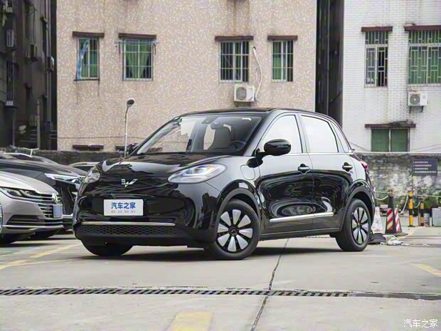 上汽通用五菱 五菱繽果 2023款 333km 靈犀互聯(lián)+款