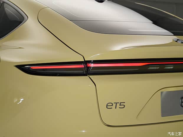 蔚来 蔚来ET5 2022款 75kWh