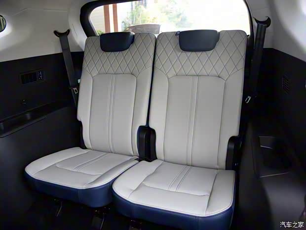 江汽集團(tuán) 思皓X8 PLUS 2022款 1.5TGDI DCT智尚版 6座