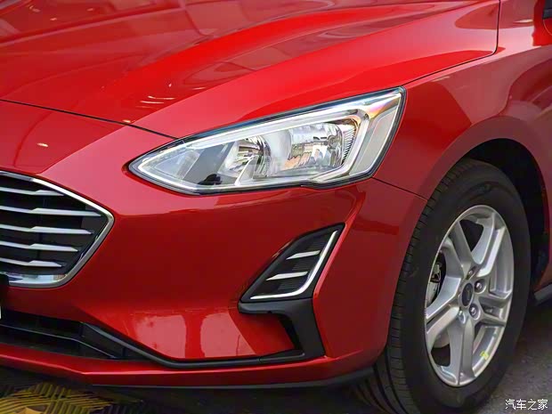 長(zhǎng)安福特 ?？怂?2019款 三廂 1.5L 手動(dòng)鋒躍型