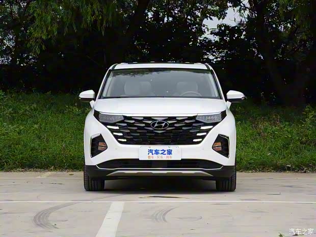 北京现代 库斯途 2021款 2.0T 智爱旗舰版