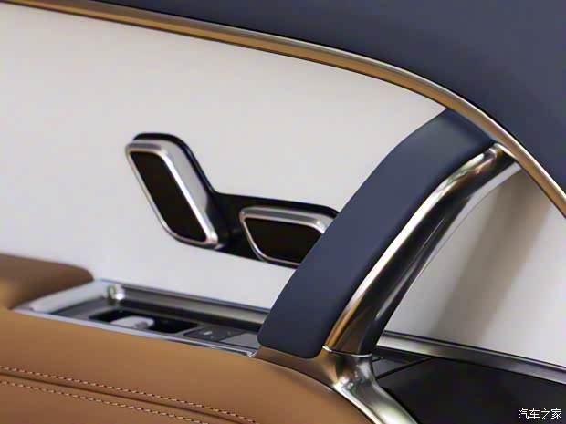 路虎(进口) 揽胜 2023款 SV Carmel Edition