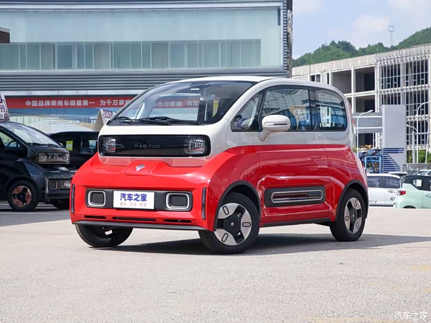 上汽通用五菱 宝骏KiWi EV 2022款 设计师轻享版 三元锂 上汽通用五菱 宝骏KiWi EV 2022款 设计师轻享版 三元锂