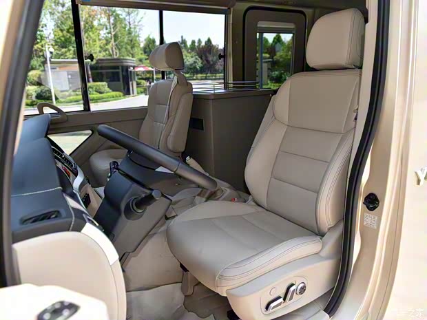 宇通客車 宇通T7 2022款 3.5T汽油定制星宇版35LGTDI