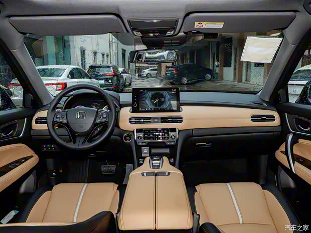 東風(fēng)本田 本田UR-V 2023款 370TURBO 四驅(qū)尊享版