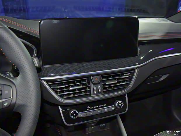 长安福特 福克斯 2021款 三厢 EcoBoost 180 自动ST Line