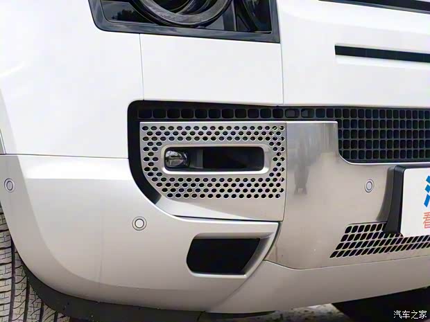 路虎(進(jìn)口) 路虎衛(wèi)士 2023款 130 3.0T P400 HSE