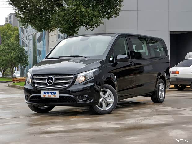 福建奔驰 威霆 2018款 2.0T 精英版 9座